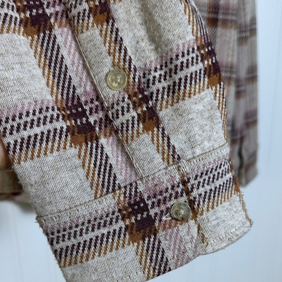 Faherty Legend™ Classic Sweater Shirt - Cranberry Haze XXL Button Down Classic. - Picture 10 of 11